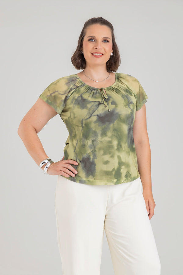 Blusa campesina con abertura