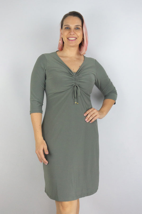 Vestido corto cuello V