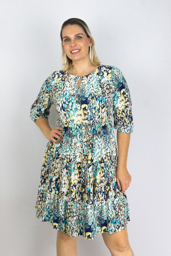 Vestido corto cuello redondo