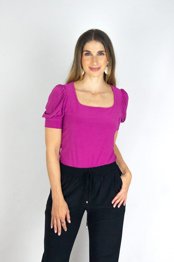 Blusa escote cuadrado