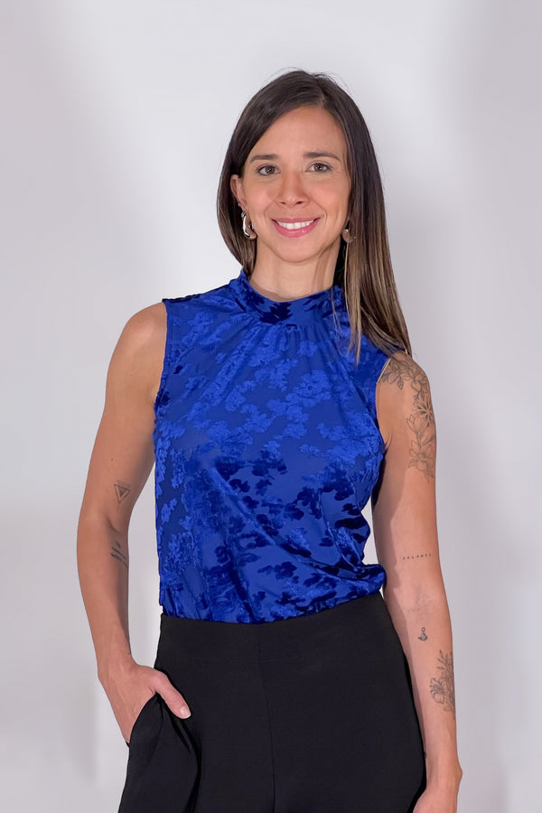 Blusa cuello alto
