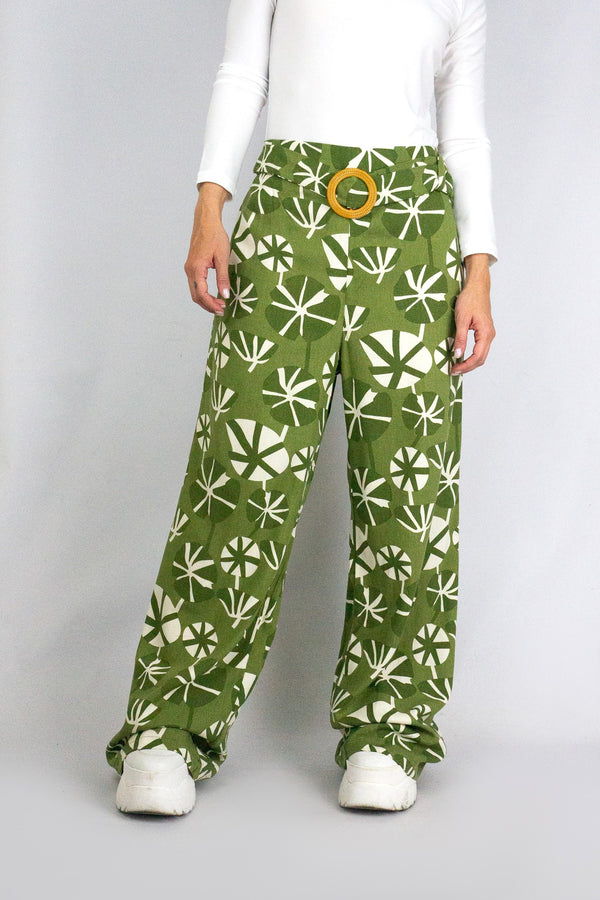 Pantalón con cinturón