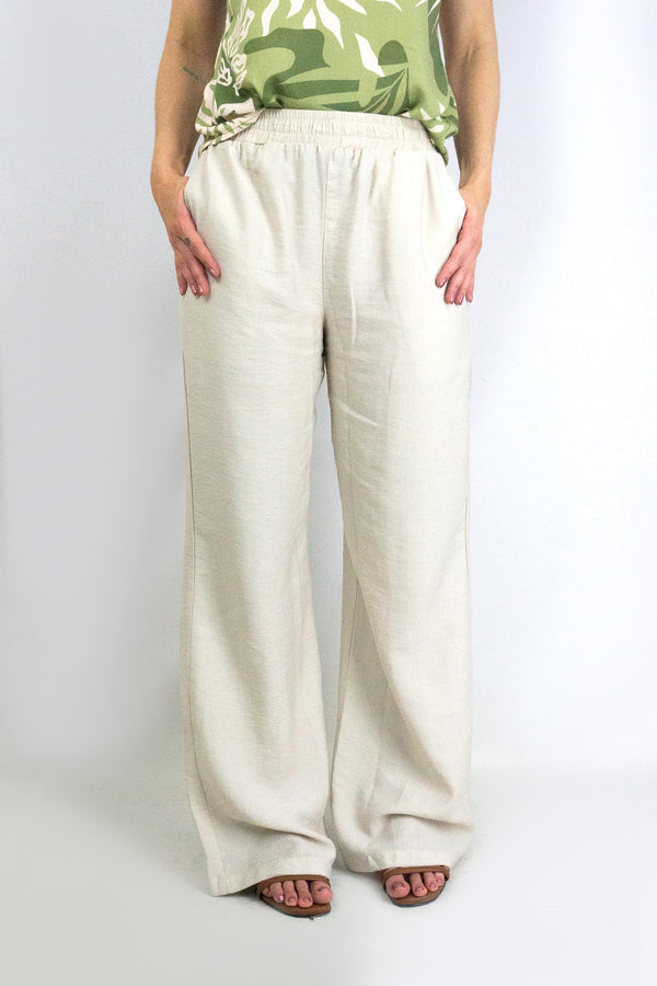 Pantalón silueta amplia