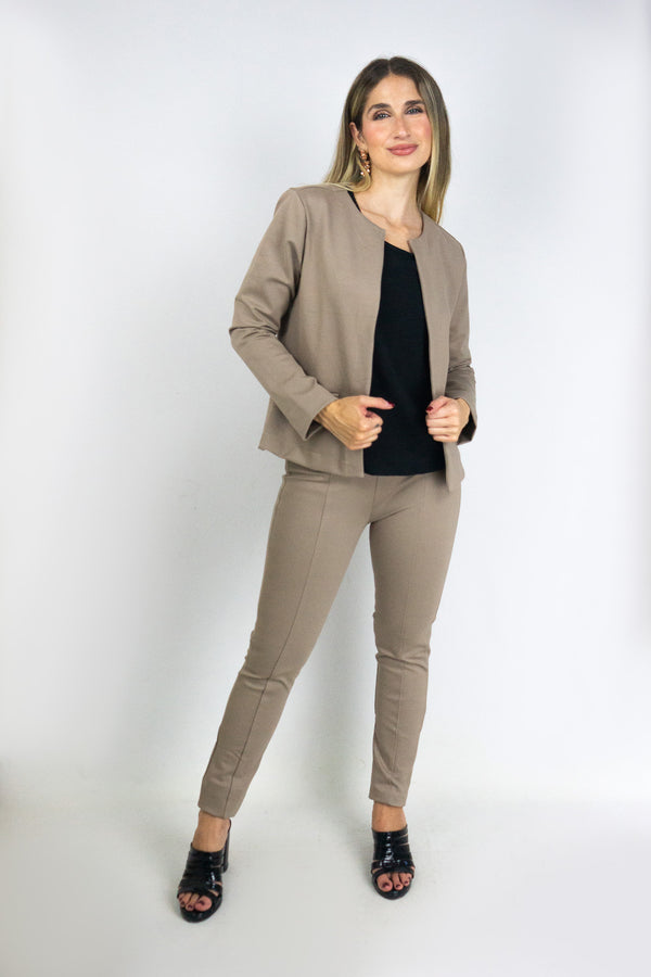 Chaqueta cuello redondo