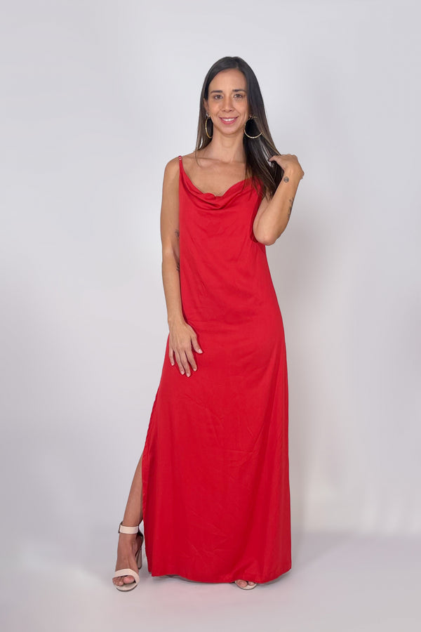 Vestido con cargaderas