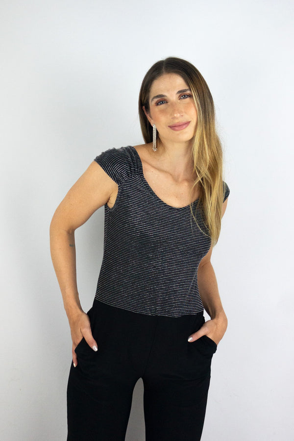 Enterizo con cargaderas