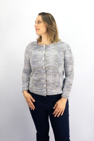 Chaqueta con cortes